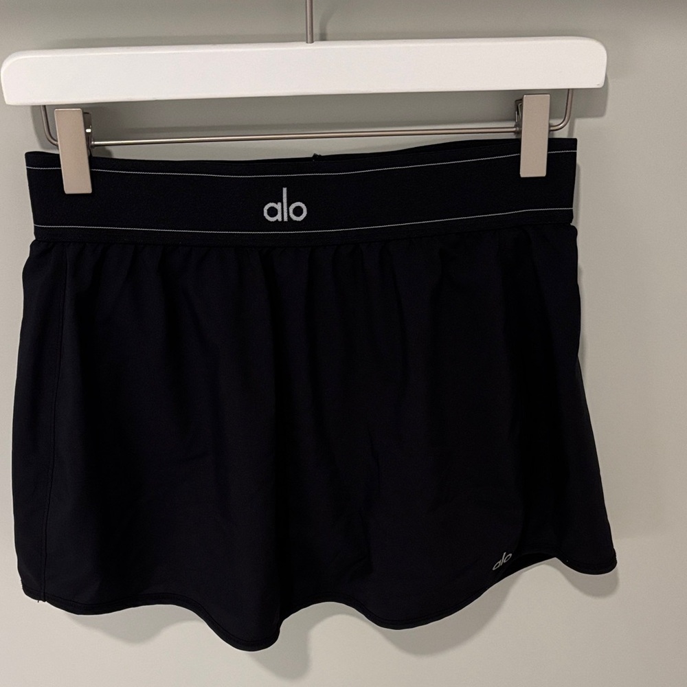 Alo skirt